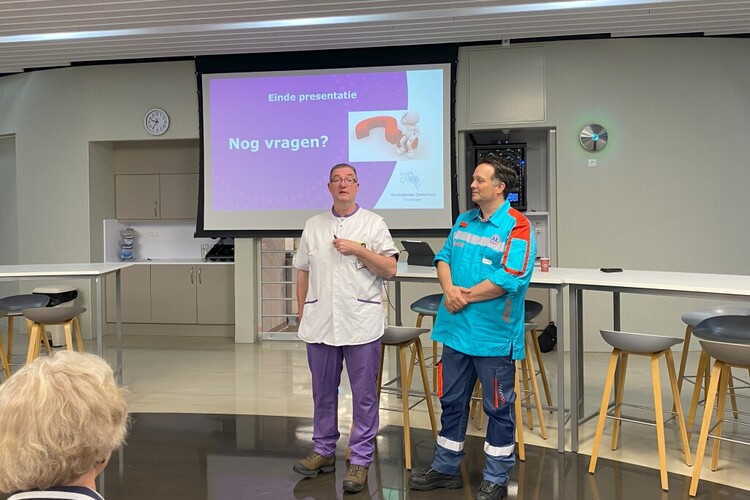 Boeiende lezing over ambulancezorg en spoedeisende hulp